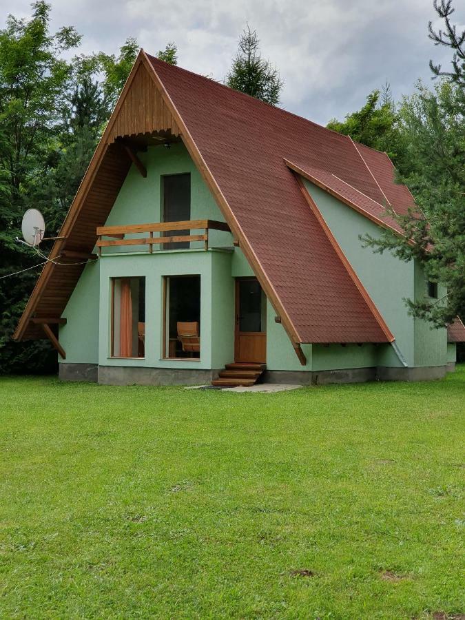 Kamilla Kulcsoshaz Villa Sub Cetate Ngoại thất bức ảnh